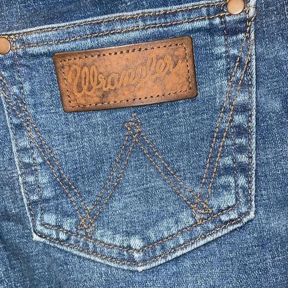 Wrangler retro women’s flare western jeans size 25X30 cowgirl rodeo jeans NWT - Picture 10 of 13